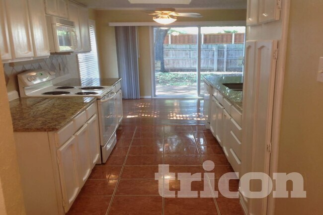 Foto del edificio - 5513 Galaxie Rd