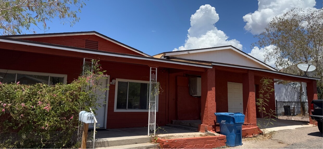 Foto principal - 109 N Pinal Ave