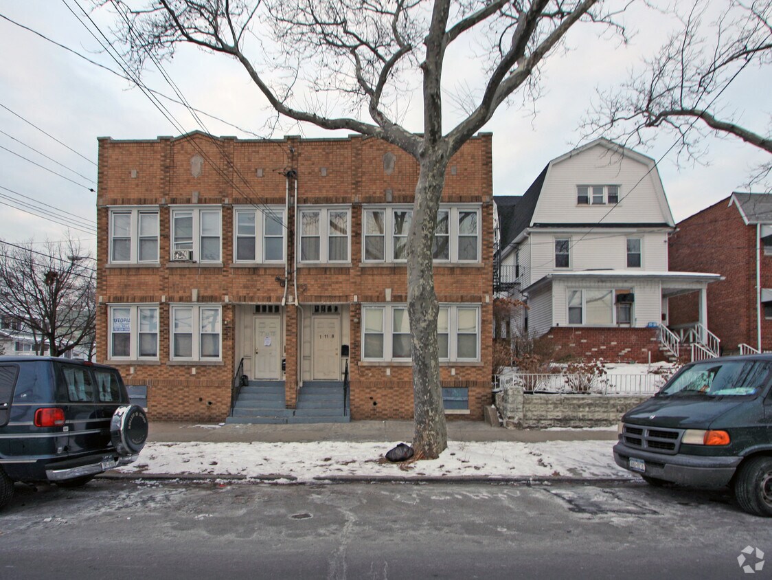 Foto del edificio - 11158 Lefferts Blvd