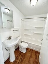 Building Photo - 1106 Gulfview St