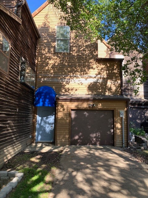 Frente de la casa adosada - 4904 NW Barry Rd