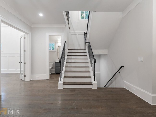 Foto del edificio - 3610 Old Ivy Ln NE