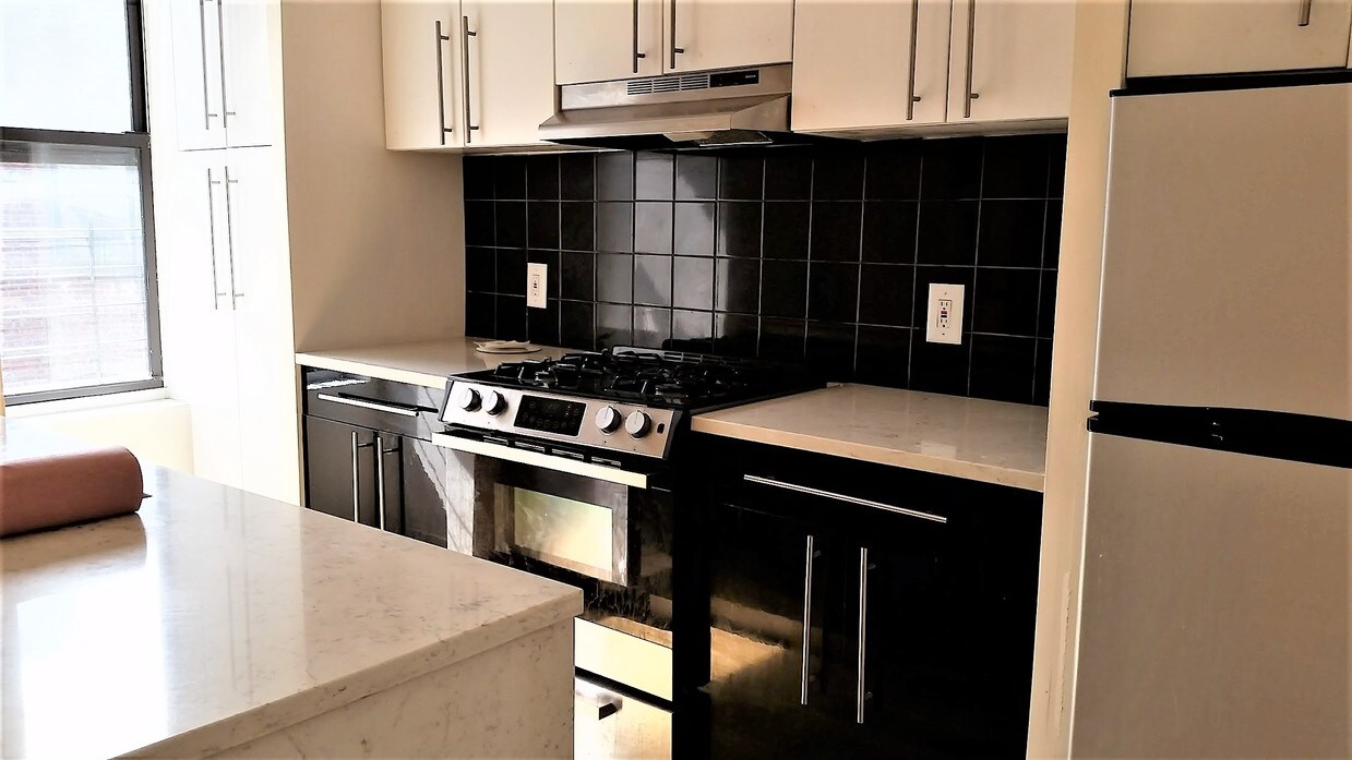 Foto principal - 1193 Eastern Pkwy