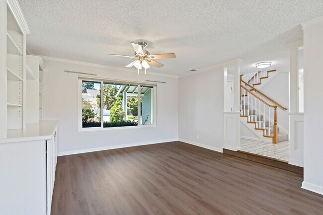 Building Photo - Large Recently Updated Two Story 5 Bedroom...