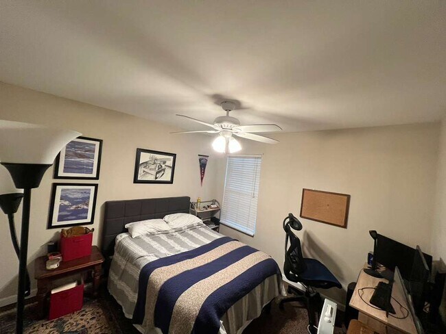 Foto del edificio - 1201 Laurel Ave