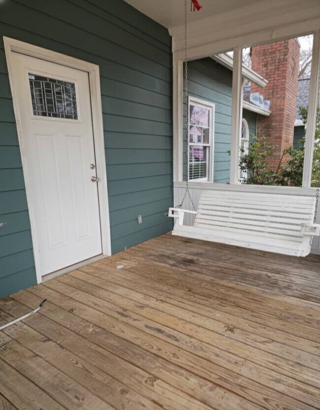 Foto del edificio - 402 Laurel St