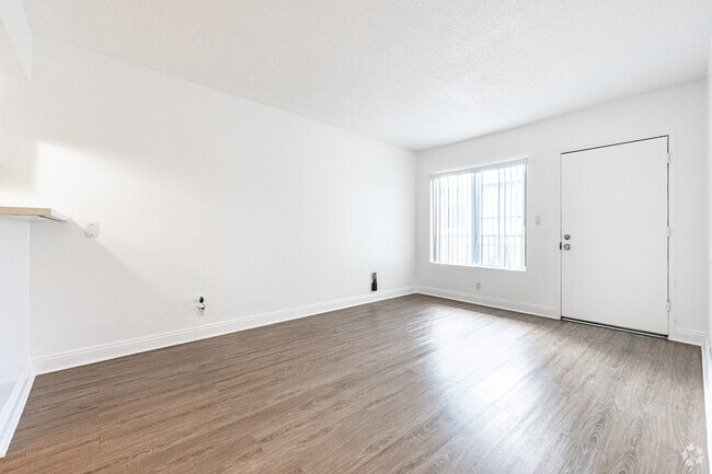 Interior Photo - Embers Apartments