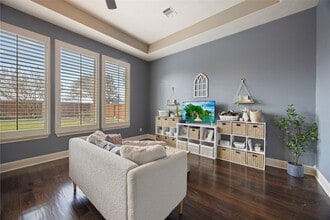 Building Photo - 16817 W Caramel Apple Trail