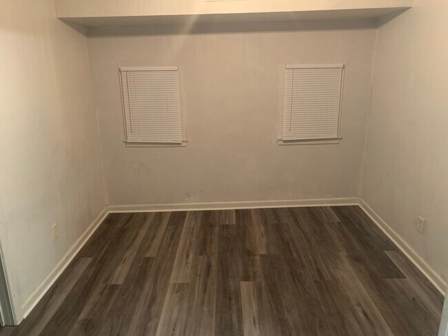 Bedroom - 1523 N Alleghaney Ave
