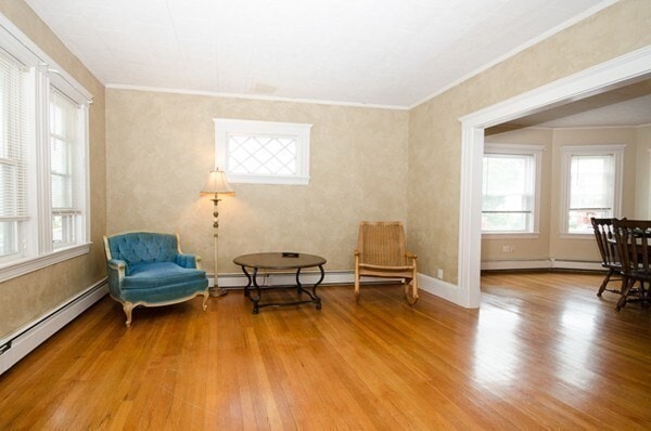 Building Photo - 69 Read St