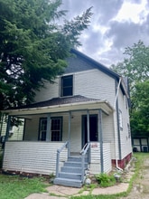 Building Photo - 1139 March St
