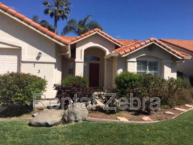 Building Photo - 731 Redwing Dr