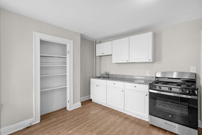 Building Photo - 3410 Belair Rd