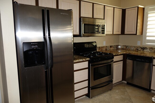 Building Photo - 5250 S Rainbow Blvd
