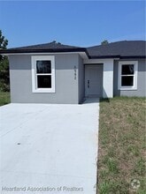 Building Photo - 6940 Dickinson Dr