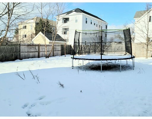 Foto del edificio - 45 Greendale Ave