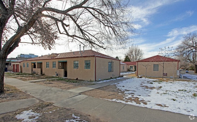 Building Photo - 401 14th St SW