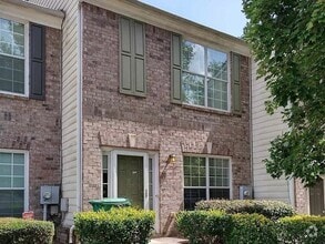 Building Photo - 2810 Parkway Cove