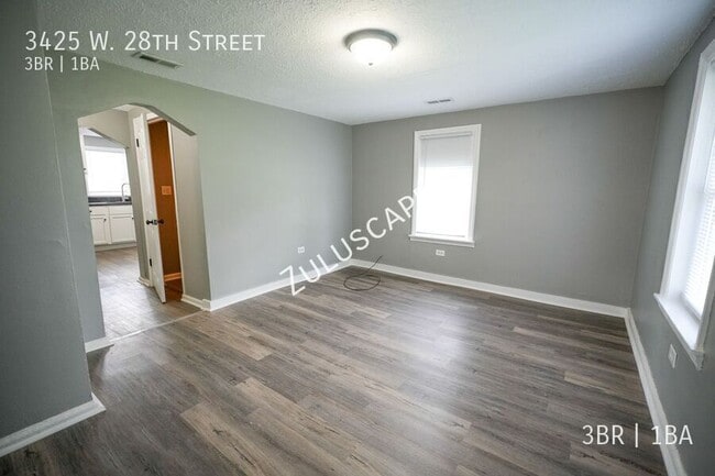 Building Photo - 3425 W 28th St
