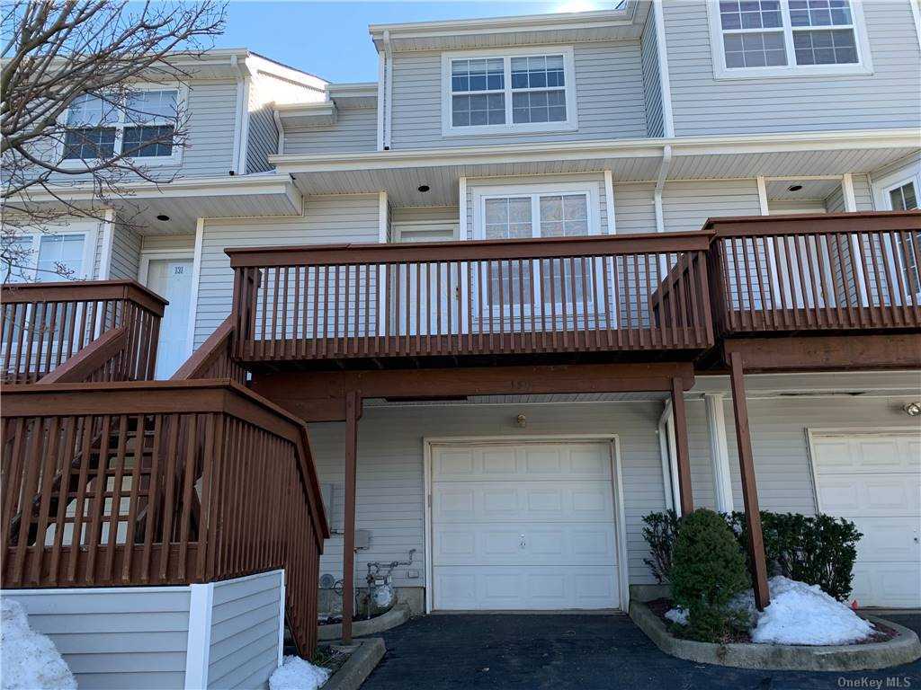 130 Windward Dr, Port Jefferson, NY 11777 Condo for Rent in Port