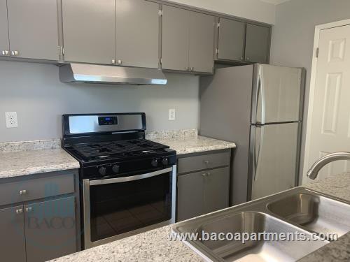 Building Photo - Sandpointe Apartments