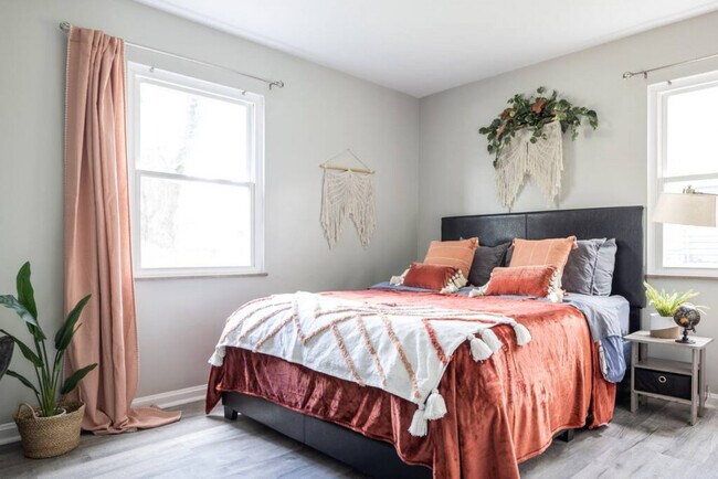 Foto del edificio - 19229 Pierce Dr