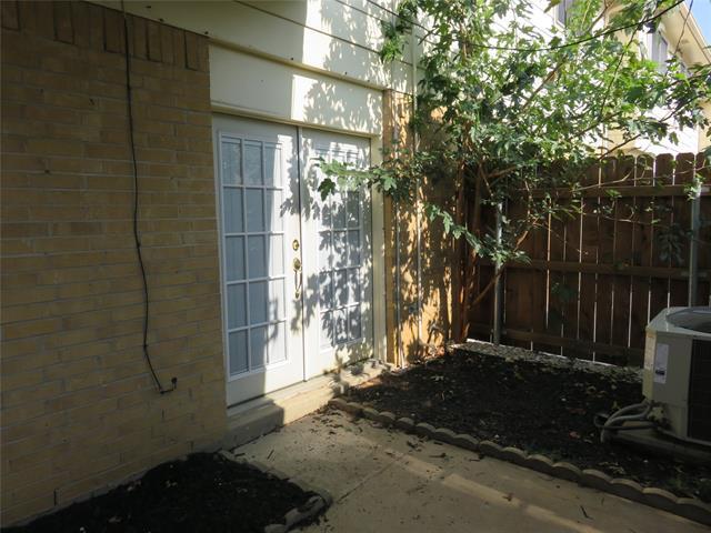 Building Photo - 14 E Mountain Ln