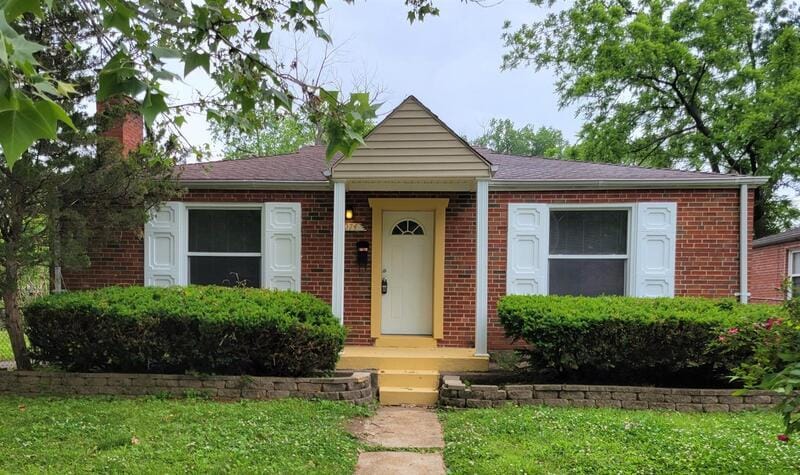 Primary Photo - 1074 Groby Rd