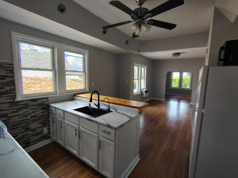 Foto principal - 3338 W Pershing Rd