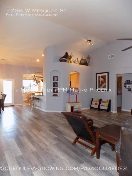 Building Photo - Custom Home on 1 Acre Lot