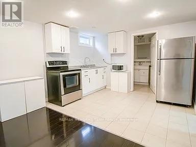 Building Photo - 14 Rendale Ave