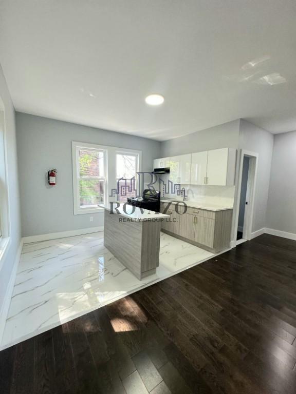 Foto principal - 152 N 6th St