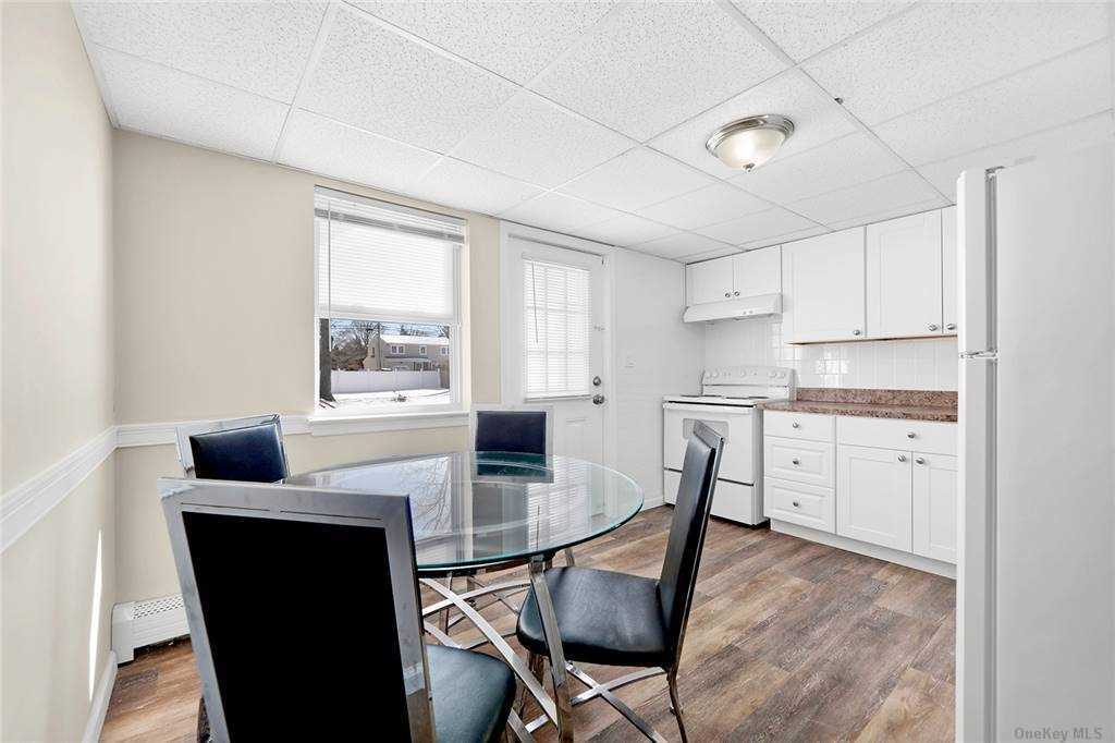 2129 Julia Goldbach Ave, Ronkonkoma, NY 11779 Room for Rent in