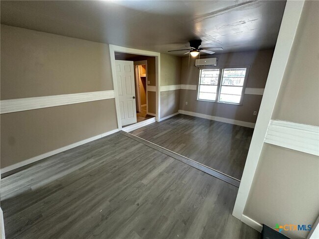 Foto del edificio - 1903 Glendale St