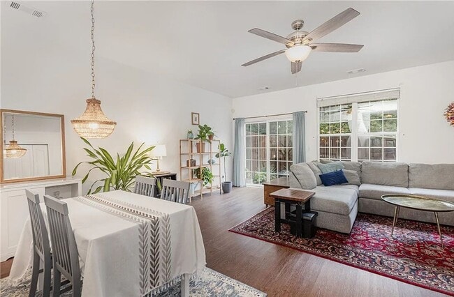 Building Photo - Mauldin Home Available Now!