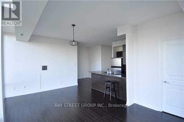 Building Photo - 3525 Kariya Dr