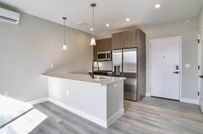 Foto del edificio - 3516 John F. Kennedy Blvd