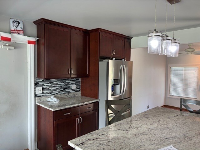 Building Photo - 467 Valleyview Dr