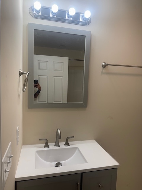 Building Photo - 100 Piney Cross Dr