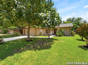 Building Photo - 1114 Churing Dr
