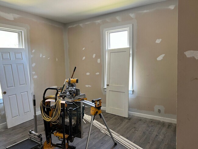 Foto del edificio - Newly Remodeled 2 Bed 1 Bath Home in Downt...