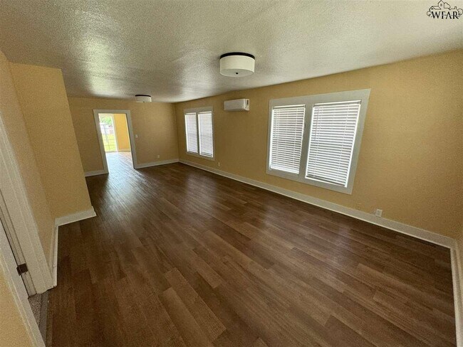 Foto del edificio - 1401 N 8th St