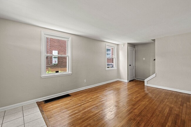 Photo - Newly renovated 3 bedroom home in McKees Rocks available&nbsp;now!