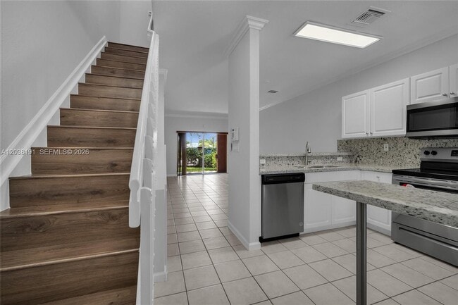 Building Photo - 17359 NW 7th Ave