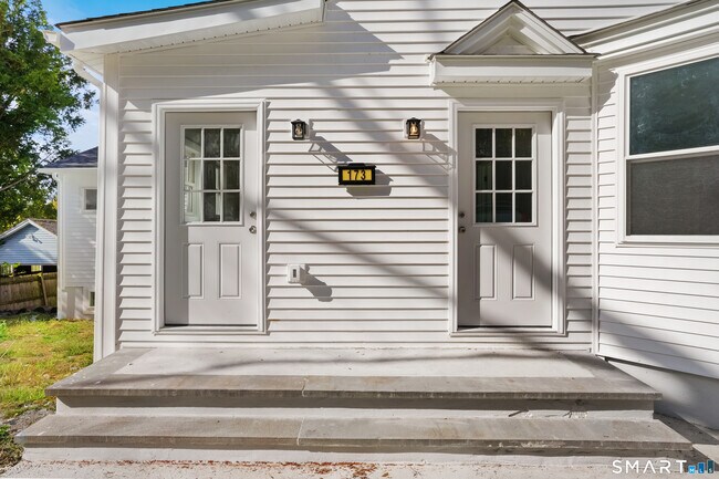 Foto del edificio - 173 Wellsville Ave