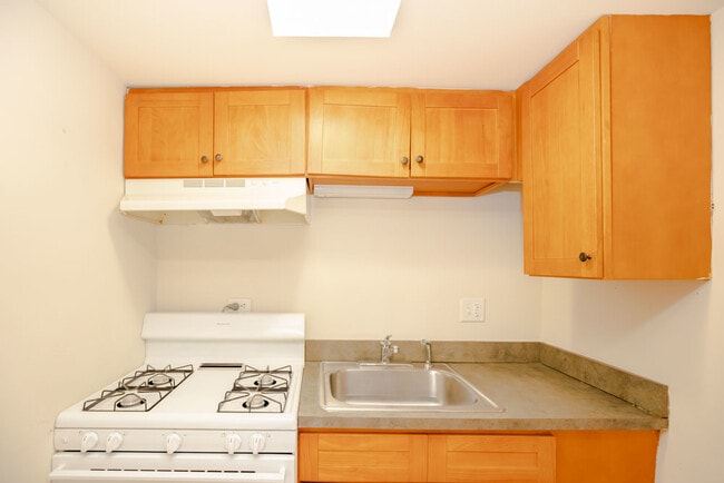 Building Photo - 5741 W 35th St