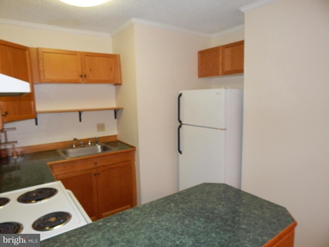 Building Photo - 87 Par Haven Dr