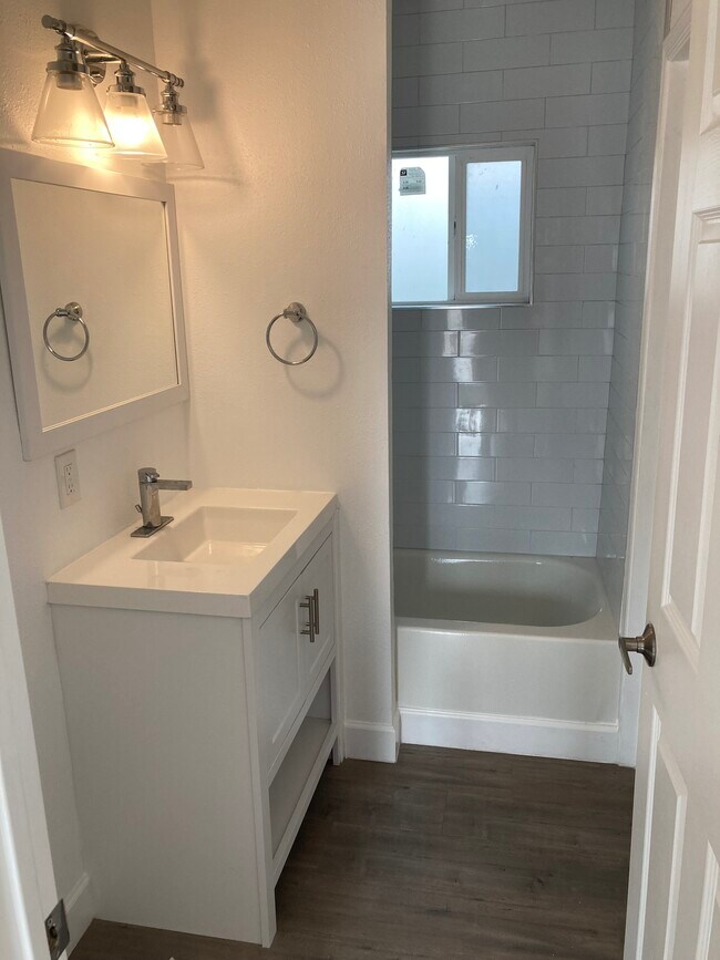 Bathroom - 4735 Gundry Ave