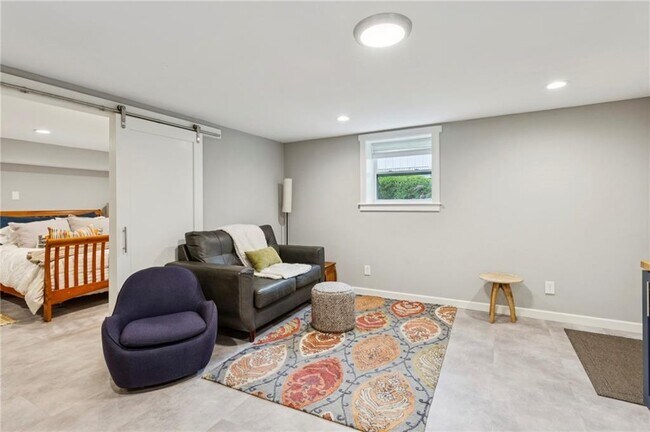 Foto del edificio - 720 Brookline Dr SE
