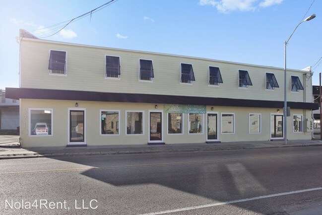 Building Photo - 3210 Metairie Rd